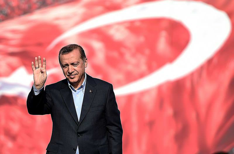 "Kürt'ün beklentisi var da Türk'ün Laz'ın yok mu?"