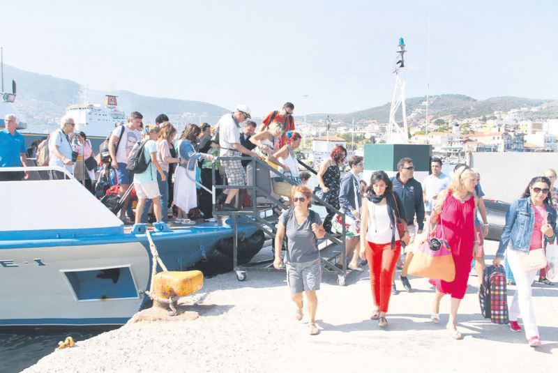 Midilli'ye akın var