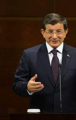 Davutoğlu'ndan sürpriz karar