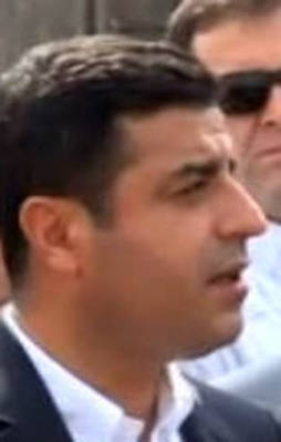 Kandan beslenen parti: HDP!