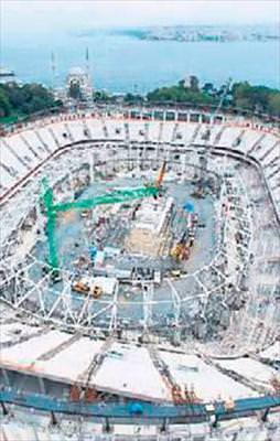 Kutlamalar Arena'da