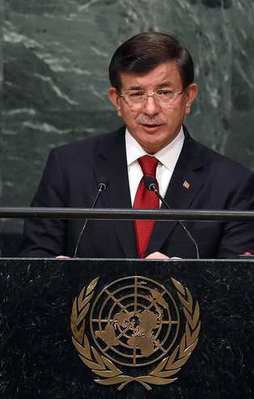 Davutoğlu: Filistin Bayrağı Kudüs'te dalgalanacak