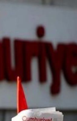 Şehit ailesinden Cumhuriyet gazetesine suç duyurusu