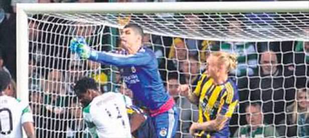 Fenerbahçe’den isyan: Yeter! Gol ofsayt