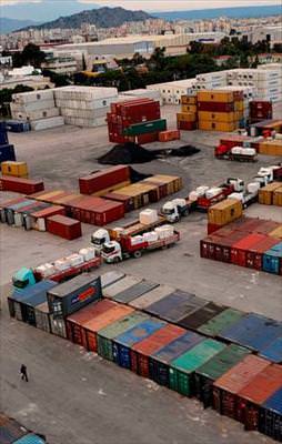 Dış açık yarı yarıya azaldı