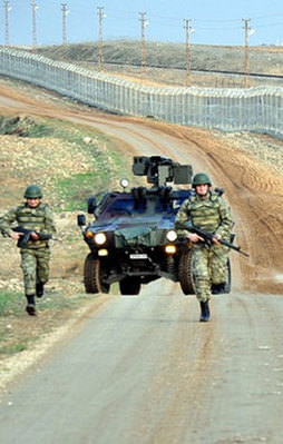 Kilis ve Gaziantep'te 26 DAEŞ'li yakalandı