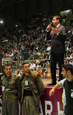 Demirtaş'ı PKK'lılar korudu