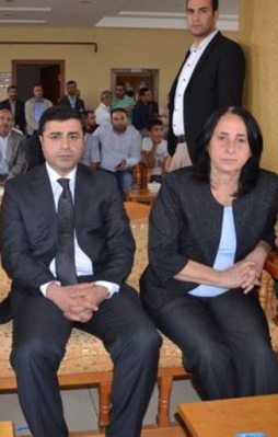 Demirtaş terörist taziyesine katıldı