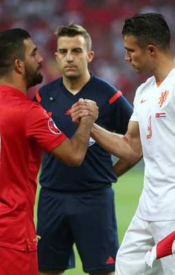 Milli futbolculardan Van Persie'ye cevap