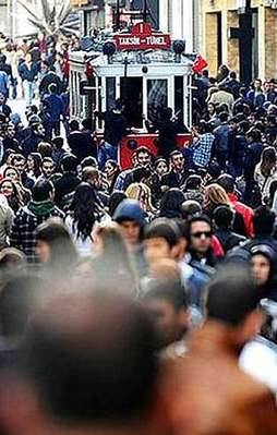 En çok hangi partinin bildirgesi beğenildi?