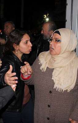 Eylemci gruba tokat gibi sözler