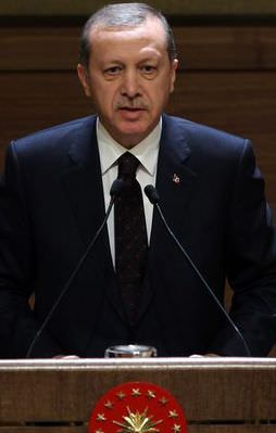 Cumhurbaşkanı'ndan şehit ailelerine taziye mesajı