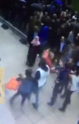 HDP'lilerden başörtülü kadına linç girişimi