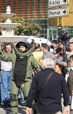 Patlamada ölenlerin sayısı 102'ye yükseldi