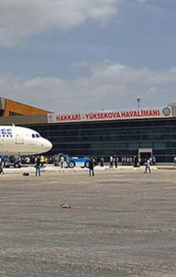 PKK'lılar havalimanına saldırdı