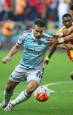 Fenerbahçe Kayseri'de güldü