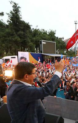 Kocaeli Mitingi'ne damga vuran şiir