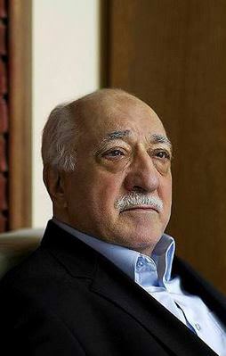 Gülen hakkında yakalama kararı