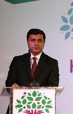 HDP'ye 'özyönetim' şoku