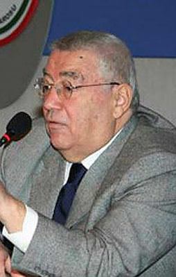 Profesörü dolandıran kişi CHP'li aday çıktı