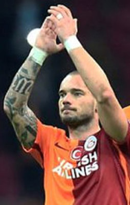 Galatasaray kasasını doldurdu