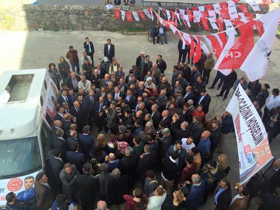 Gürsel Tekin'e memleketinde büyük şok-1