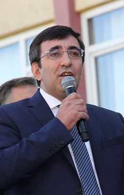 Bakan Yılmaz'dan taşeron işçilere müjde