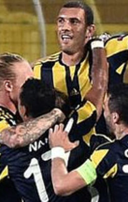 Fenerbahçe Ajax'ı tek golle devirdi!