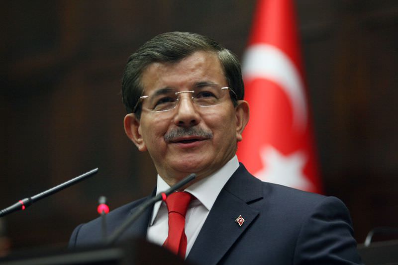 Başbakan Davutoğlu Facebook'ta gençlerle buluşuyor