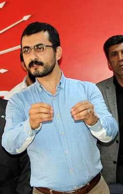 FETÖ'den Erdem'e saksı içinde belge servisi