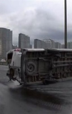 TEM'i kilitleyen kaza