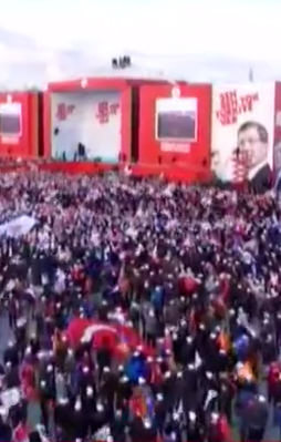 Yüz binler dev miting için Yenikapı'da buluştu