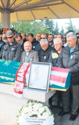 Özyazanlar gözyaşlarıyla defnedildi