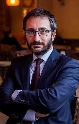 Fahrettin Altun neden istifa etti?