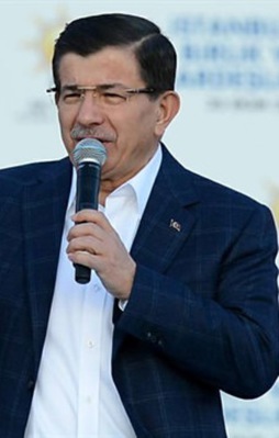 Davutoğlu'ndan önemli açıklamalar