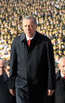 Devletin zirvesi Anıtkabir'deki törende