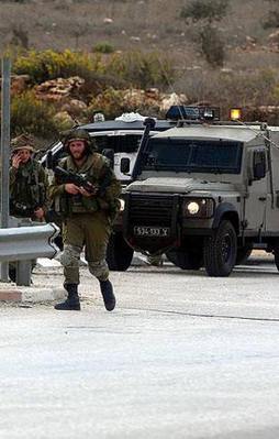 İsrail askerleri Filistinli bebeği öldürdü