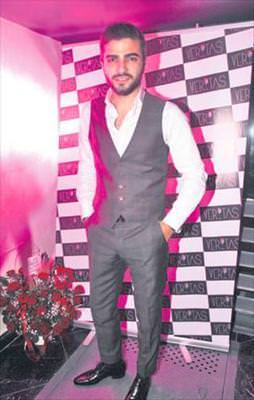 Mantıcıda tartıştı bıçakla kovaladı