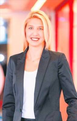 Düşler akademisi ile kızlar atakta