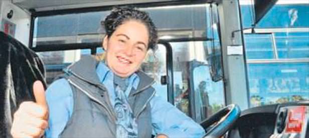 Yolcular Hilal kaptana emanet