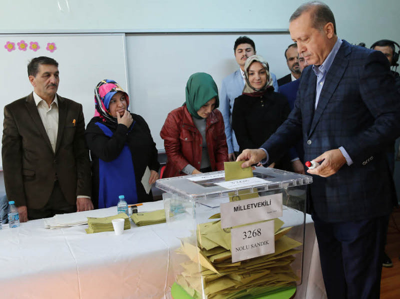 Cumhurbaşkanı Erdoğan oyunu kullandı