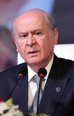 Bahçeli: Üst üste yenilenler istifa etsin