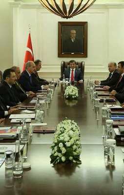 Davutoğlu başkanlığında kritik zirve