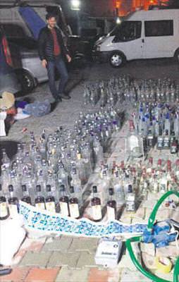 Sahte içkiye 30 kurban
