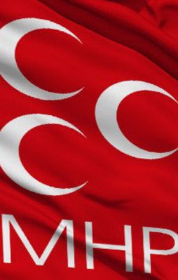 MHP'de 3 istifa daha!