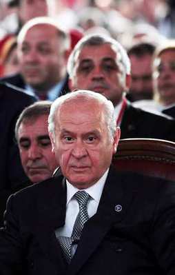 MHP sandık kaçaklarının peşine düştü