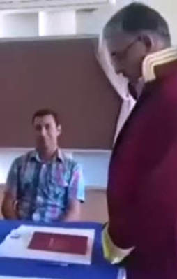 Damadın artistliği nikah memuruna sökmedi