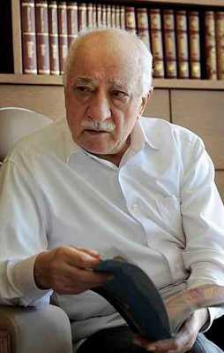 FETÖ kendi mensuplarını bile fişlemiş