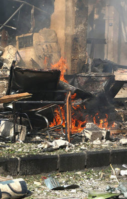 Esed güçleri Duma'da sivilleri vurdu: 10 ölü