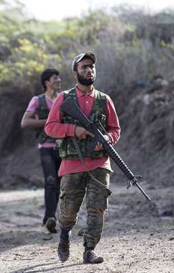 "Türkmenler sadece Esed'le değil onlarla da savaşıyor"